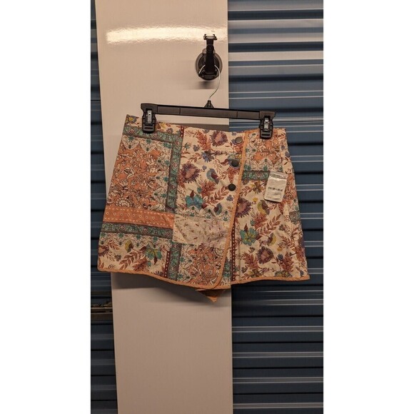 Free People Dresses & Skirts - NWT $128 FREE‎ PEOPLE Mad Love Quilted Patchwork Floral Wrap Skirt Size 4